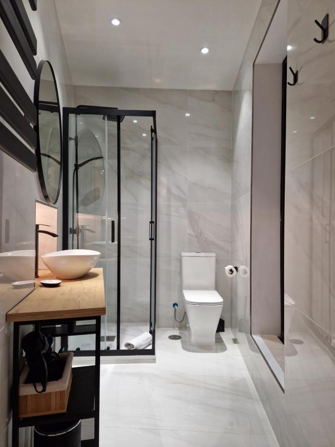 Apartamentos Wur Madrid Exterior photo